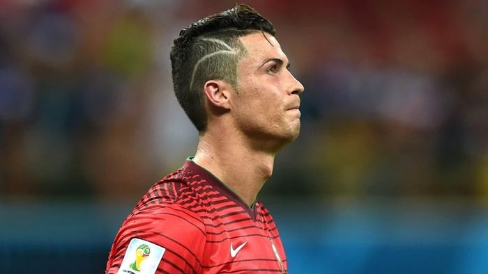 Những hình ảnh tóc đẹp của Ronaldo